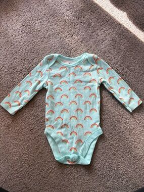 The Children's Place Rainbow Bodysuit | 0-3M | Like New | 100% Cotton